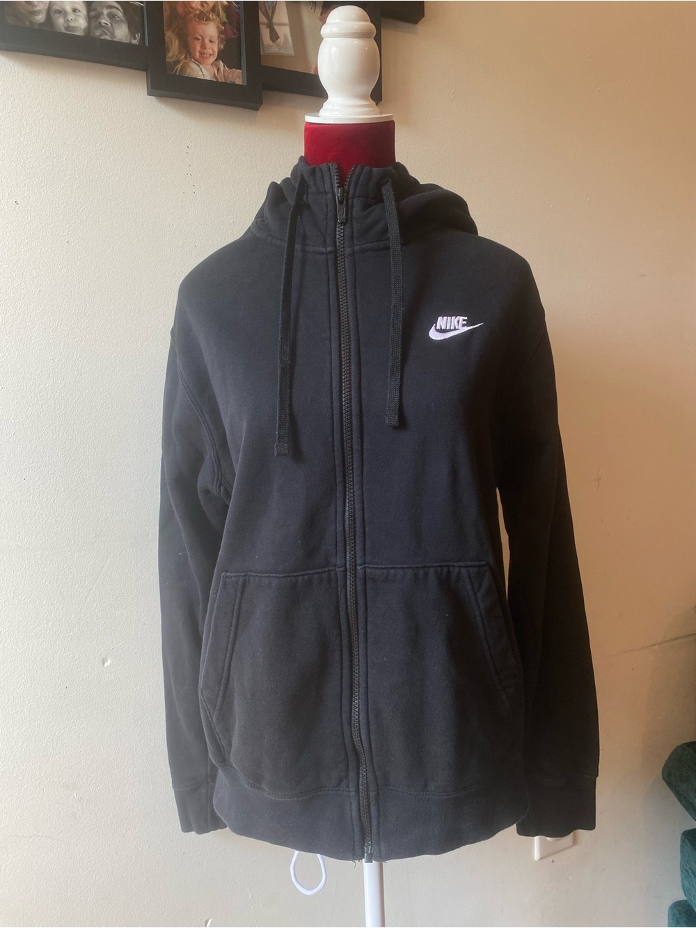 Nike Women’s Black Full-Zip Hooded Jacket with White Logo